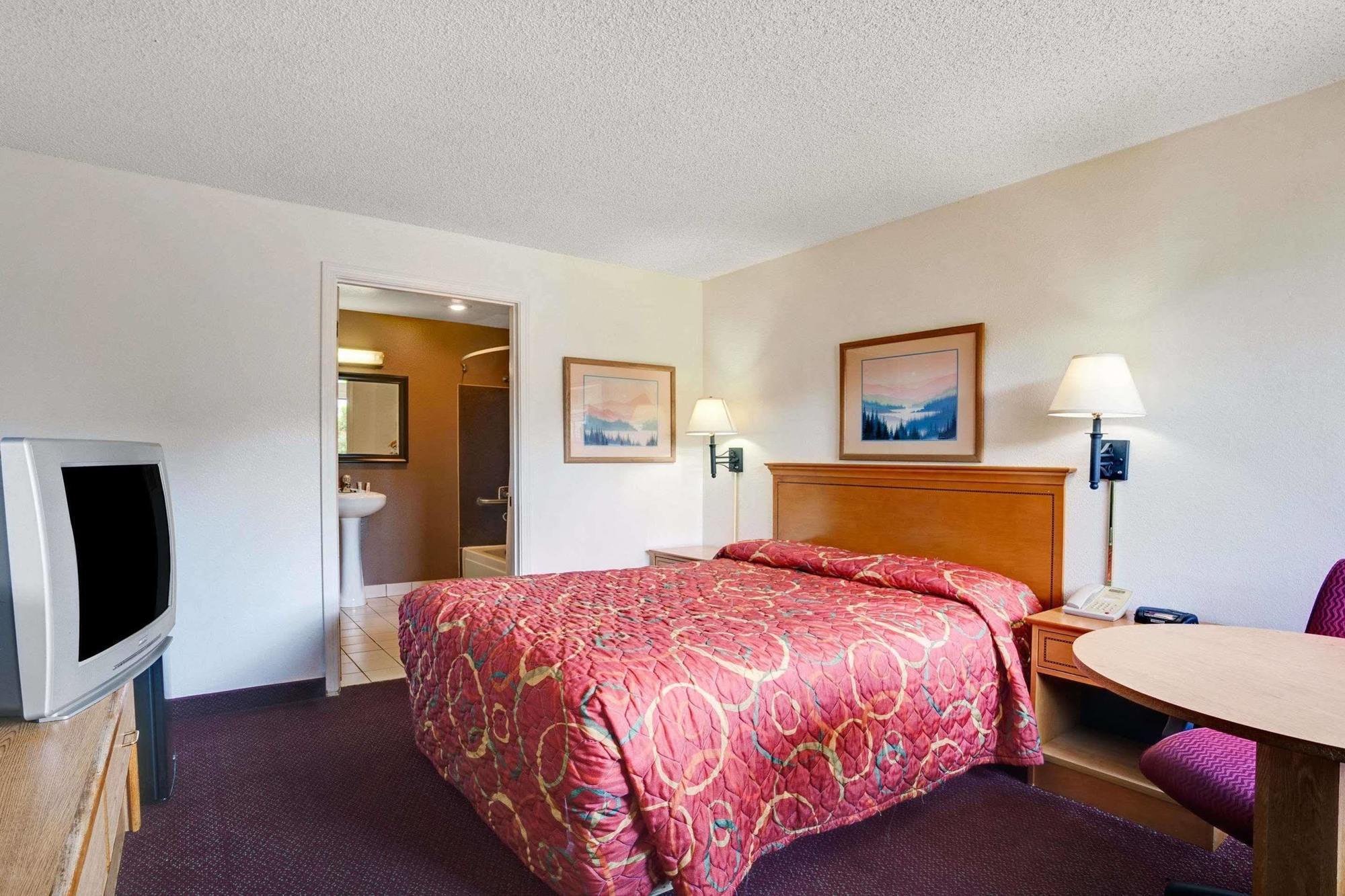 Travelodge By Wyndham Sea-Tac Airport North ทัควิลา ภายนอก รูปภาพ